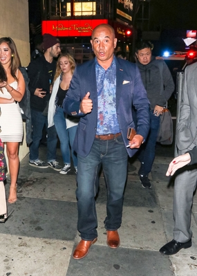 12122018_-_Celebrity_Sightings_In_Los_Angeles_009.jpg