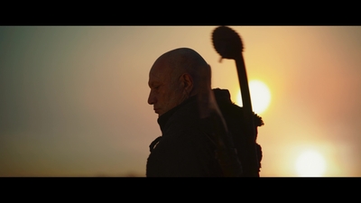 THE_MANDALORIAN_-_E2X01_THE_MARSHAL_129.jpg