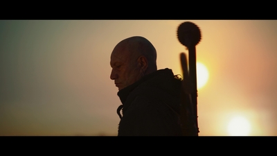 THE_MANDALORIAN_-_E2X01_THE_MARSHAL_132.jpg