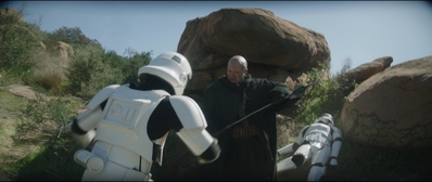 THE_MANDALORIAN_-_E2X06_THE_TRAGEDY_0465.jpg