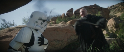 THE_MANDALORIAN_-_E2X06_THE_TRAGEDY_0471.jpg