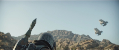 THE_MANDALORIAN_-_E2X06_THE_TRAGEDY_0700.jpg