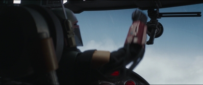 THE_MANDALORIAN_-_E2X07_THE_BELIEVER_196.jpg