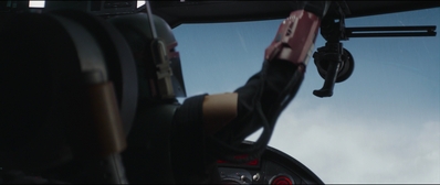 THE_MANDALORIAN_-_E2X07_THE_BELIEVER_200.jpg