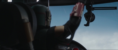 THE_MANDALORIAN_-_E2X07_THE_BELIEVER_219.jpg