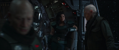 THE_MANDALORIAN_-_E2X07_THE_BELIEVER_240.jpg