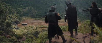 THE_MANDALORIAN_-_E2X07_THE_BELIEVER_461.jpg
